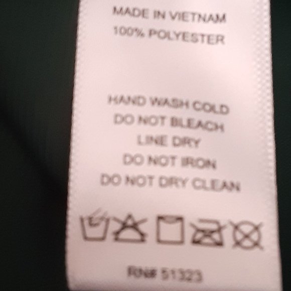 Sam & Jess Puff Shoulder Surplice Arresting Emerald Satin Wrap Top - Picture 10 of 10